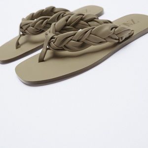 Zara Leather flip flop. Euro 40-size 9
